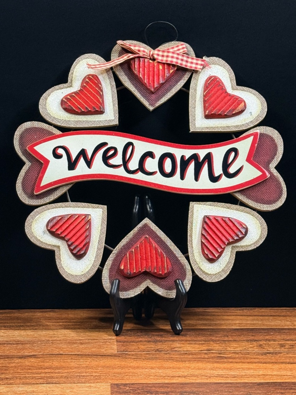 “WELCOME” Hearts Sign